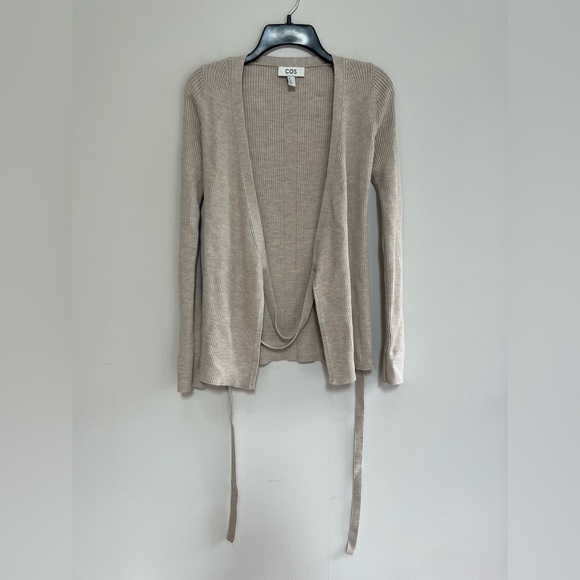 COS Open Tie Front Ribbed Wool Wrap Cardigan in Light Beige, size S - Picture 4 of 12